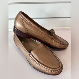 SAS Tripad Comfort Women's Slip On Loafers Bronze Leather Soft Step Casual 7.5